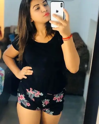 Selsella Escorts